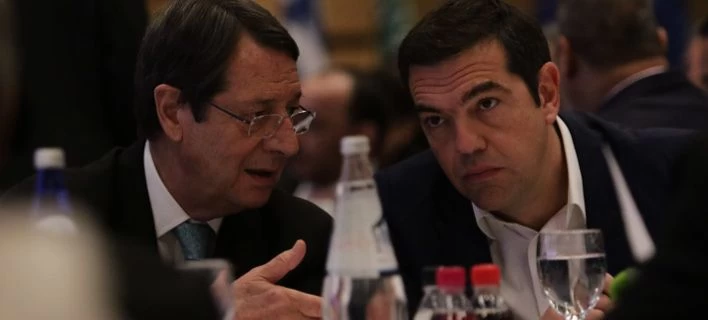 Τηλεφωνική επικοινωνία Τσίπρα-Αναστασιάδη για τις επαφές στην Τουρκία